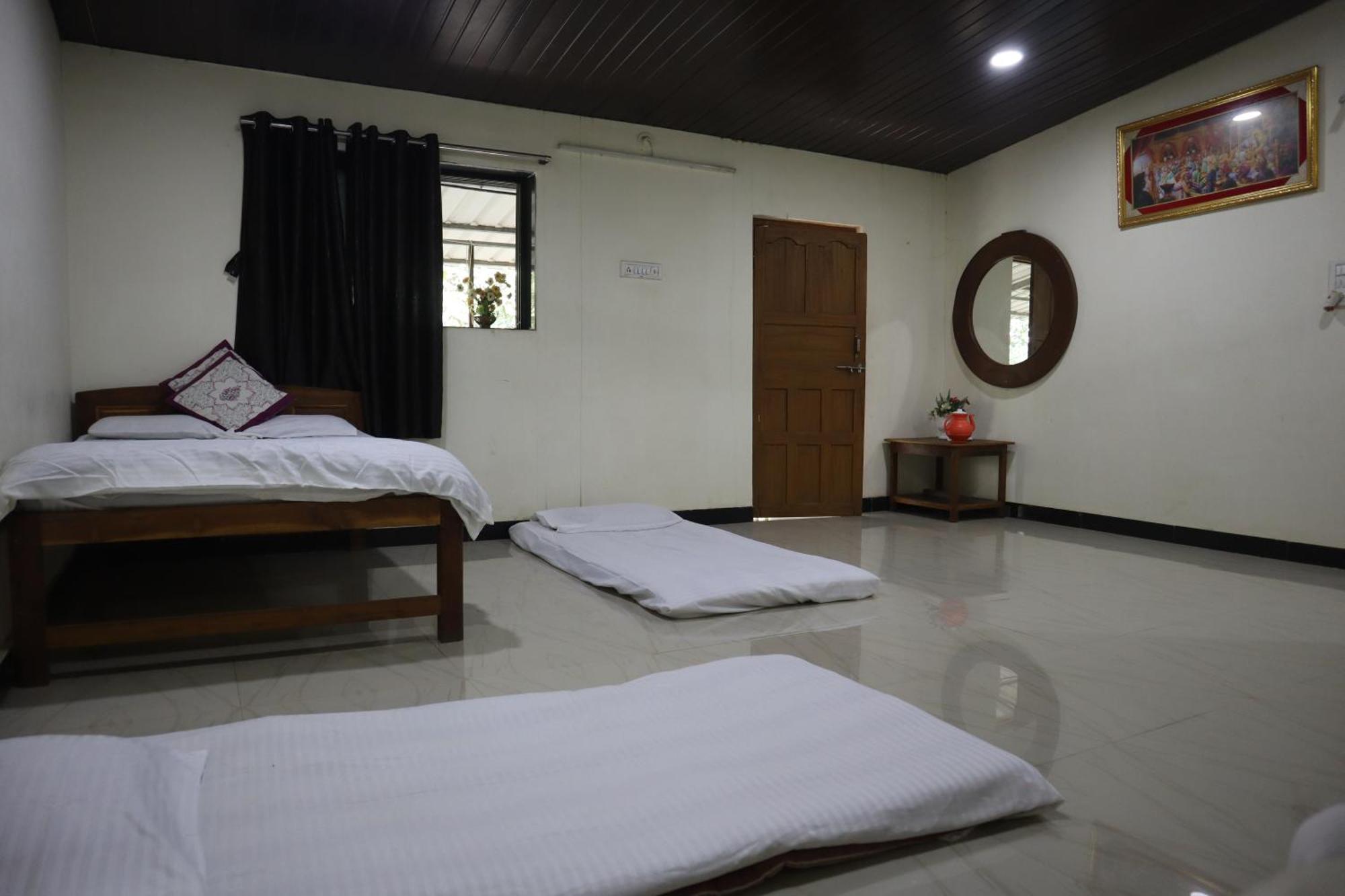 Gokul Cottage & Villa Revadanda Exterior foto